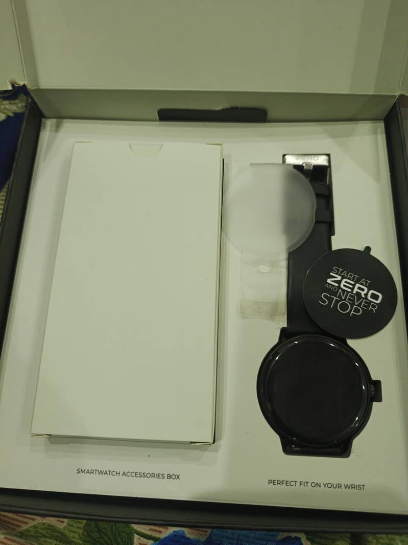 zero watch full new condition 3