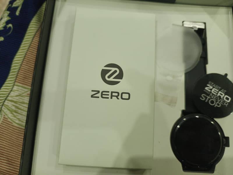 zero watch full new condition 5