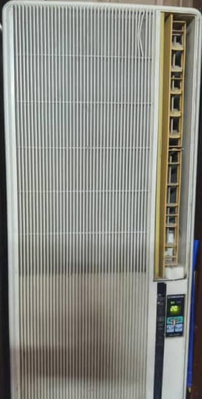 portable AC in good condition