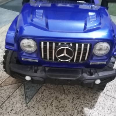 Mercedes kids ride with R/c Parental remote