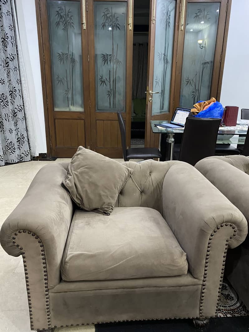 Brown sofa set 1