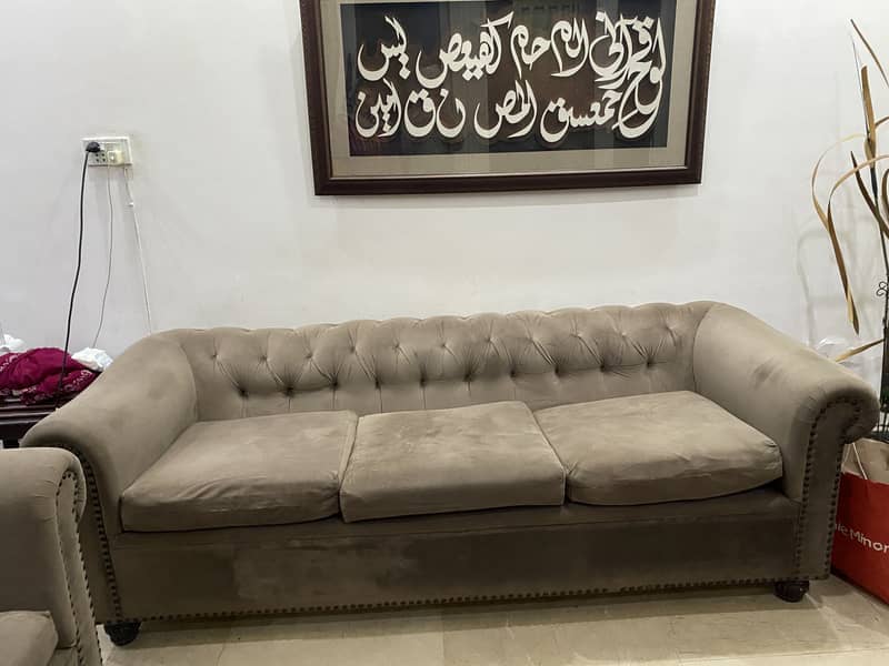 Brown sofa set 6
