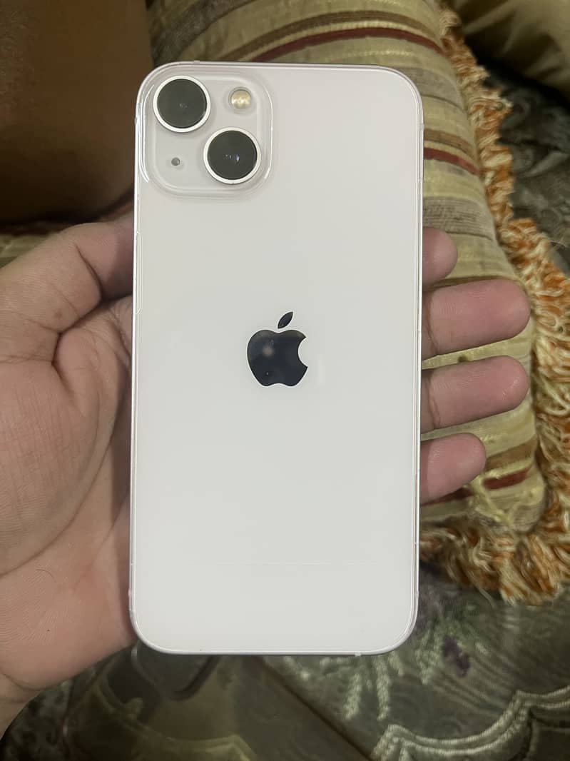 Apple iPhone 13 1