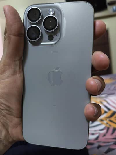 Apple iPhone 15 Pro Max