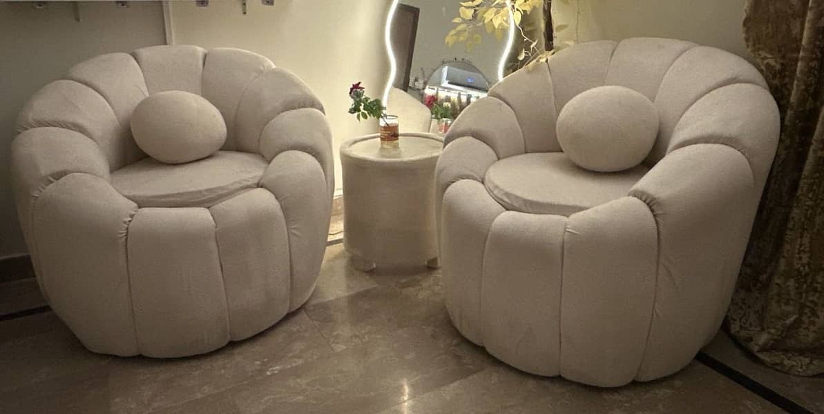 Tuffted Bubble Sofa set with coffee table 0