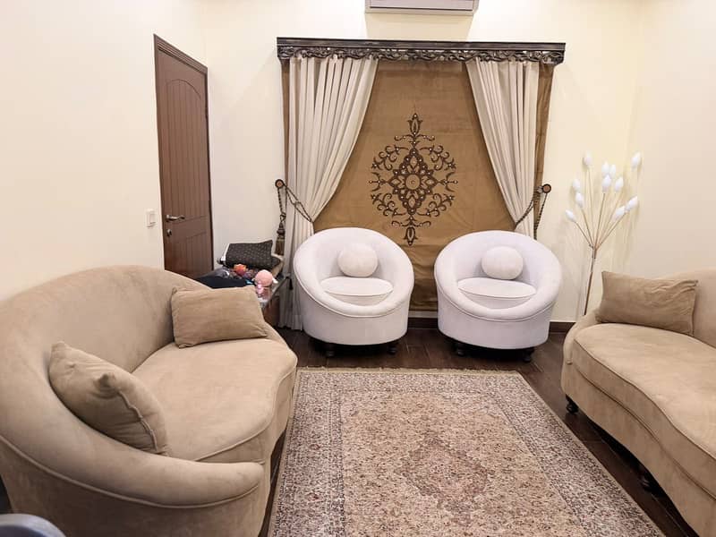 4 piece sofa set 10