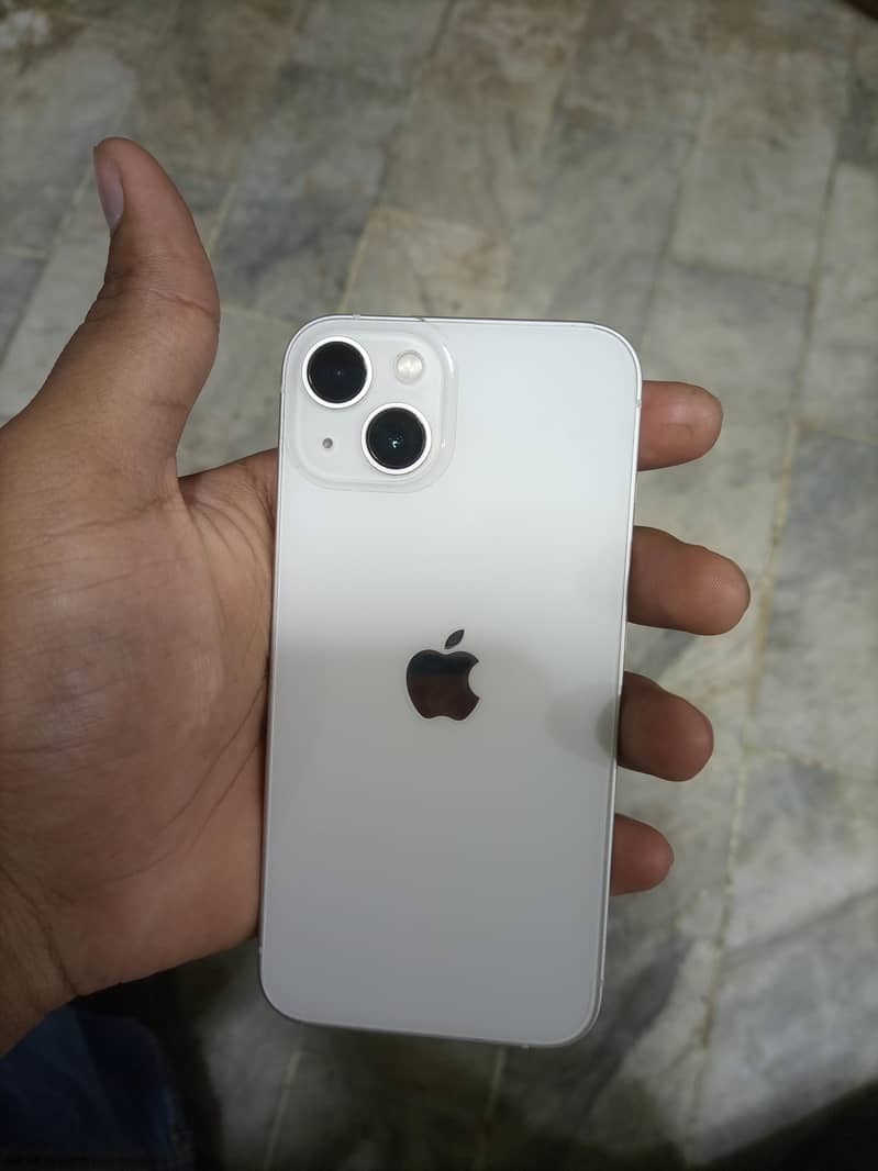 Apple iPhone 13 2