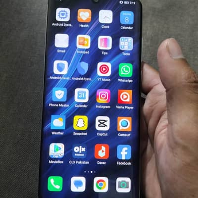 Hawaii p 30 pro 6 /128 no pta but patch ho jaye ga