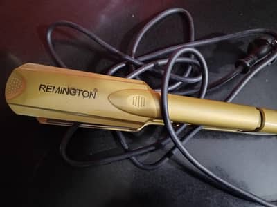 Brand new hair straightener