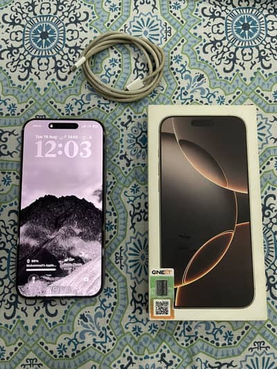 iPhone 16 Pro Max