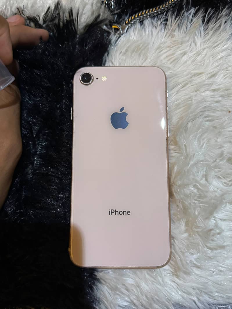 Apple iPhone 8 0