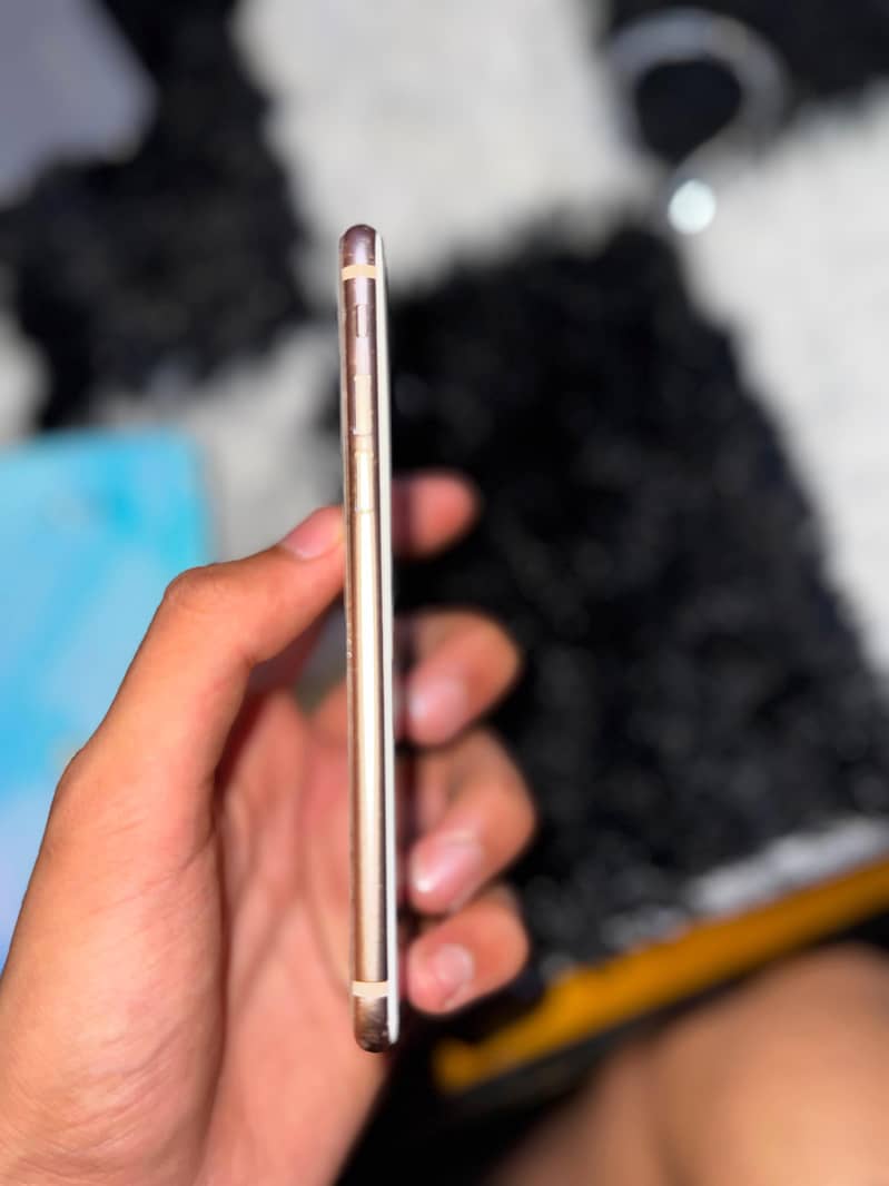 Apple iPhone 8 2