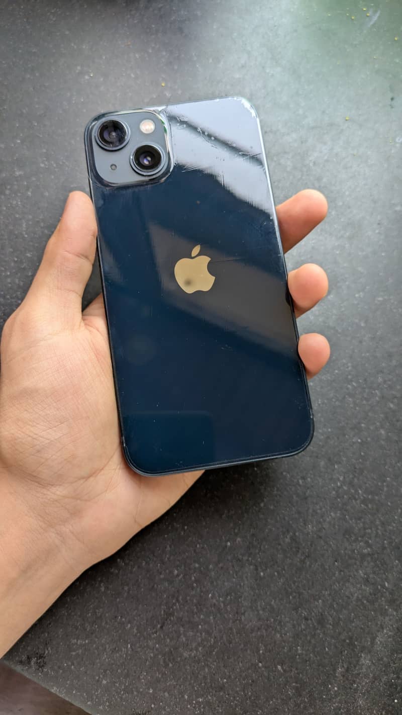Apple iPhone 13 0