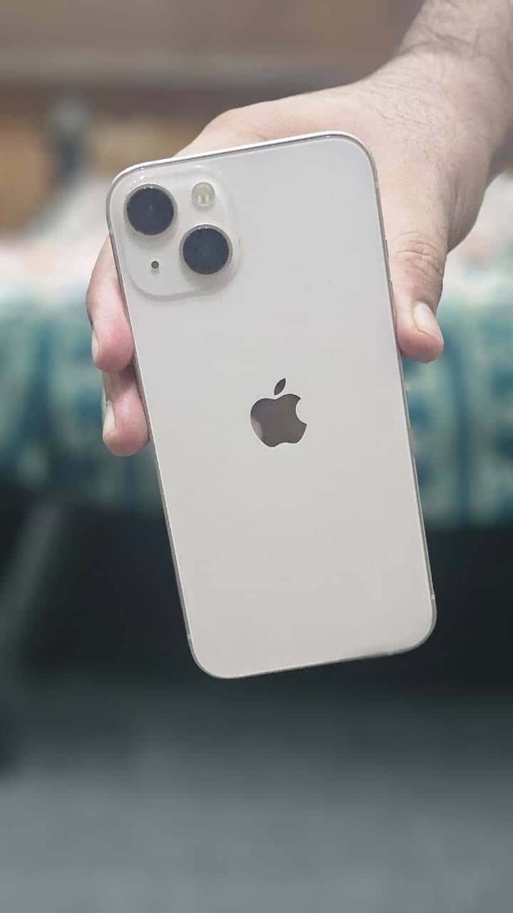 Apple iPhone 13 3