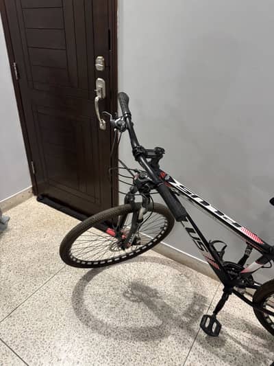 Bicycle very good condition no rust