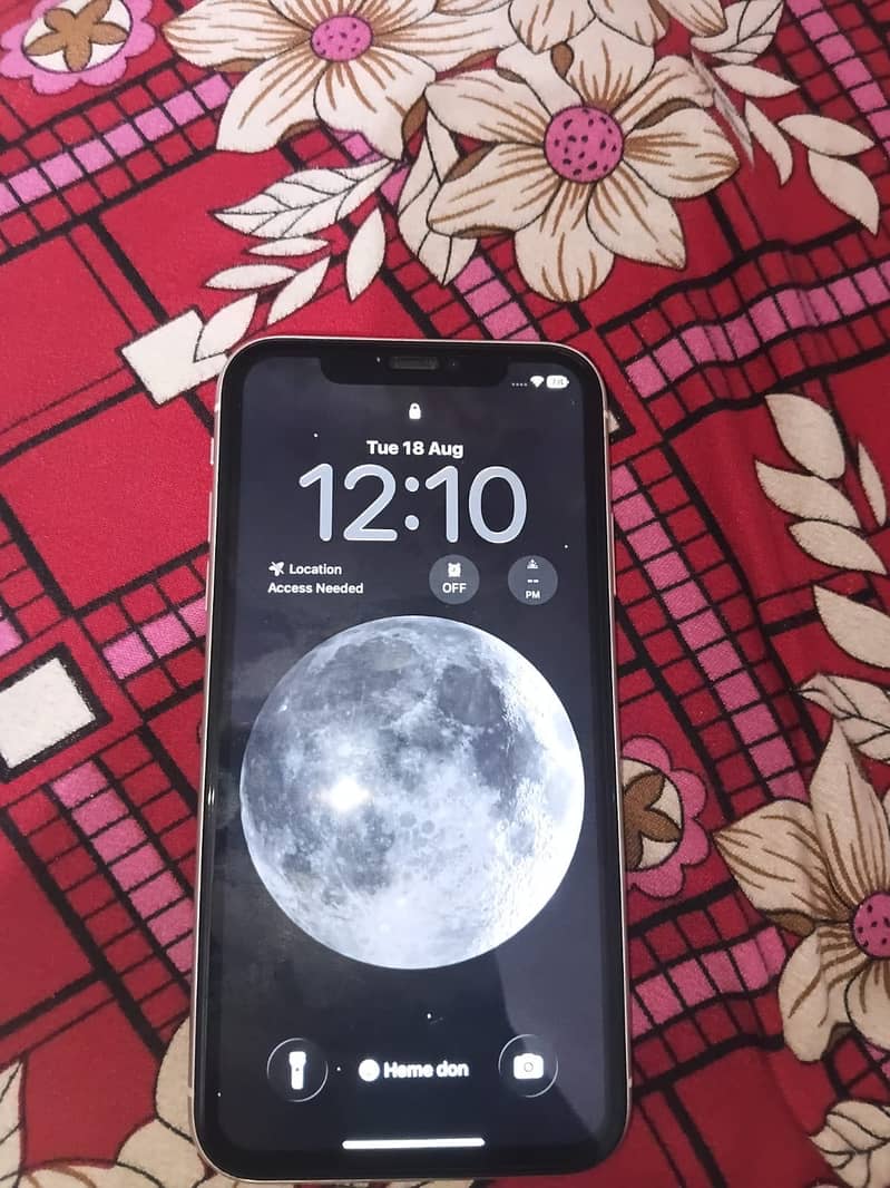 Apple iPhone 11 3