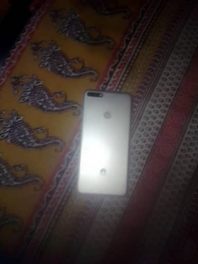 Huawei Y7 Prime
