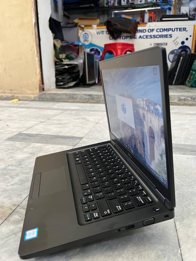 core i7 8 generation 1