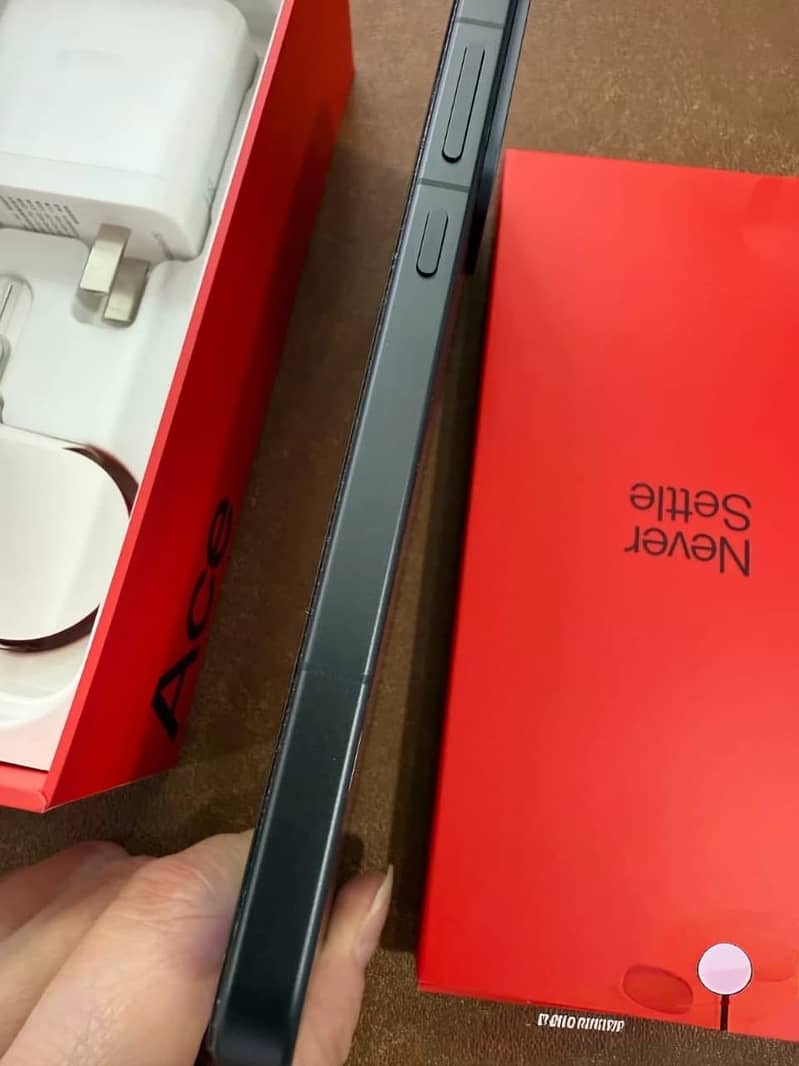 One Plus Ace 6 Supreme Edition 4