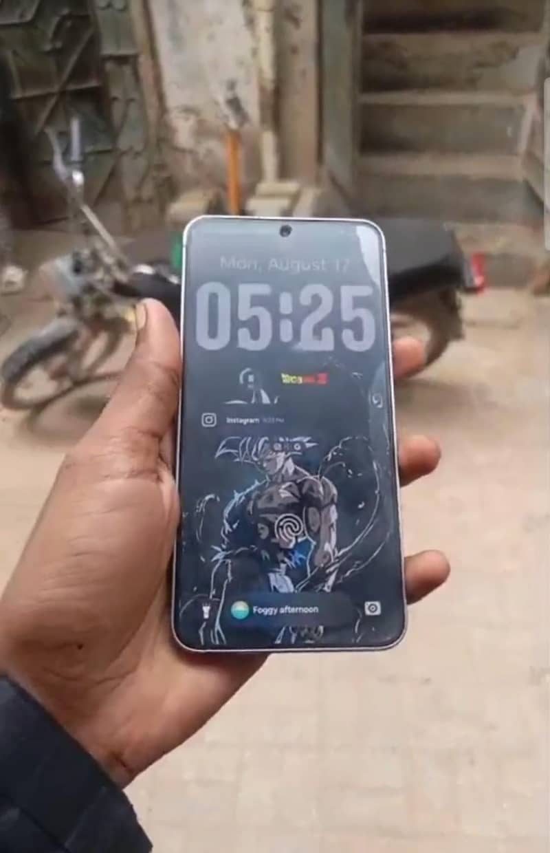 Samsung Mobile S25 6