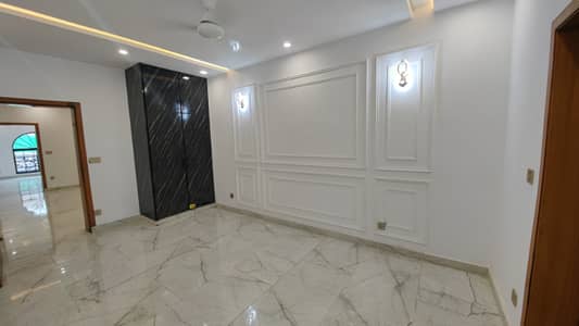 1 Bed Brand New Apartment Available For Rent