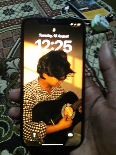 Apple iPhone XS 64gb bypass All ok(Exchange Possible)read ad. . .