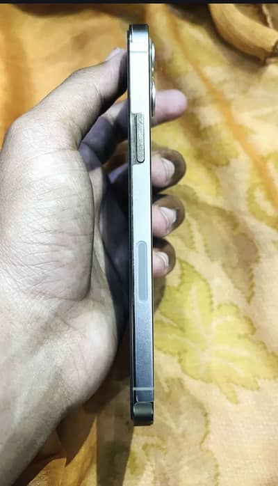 Apple iPhone 12 Pro