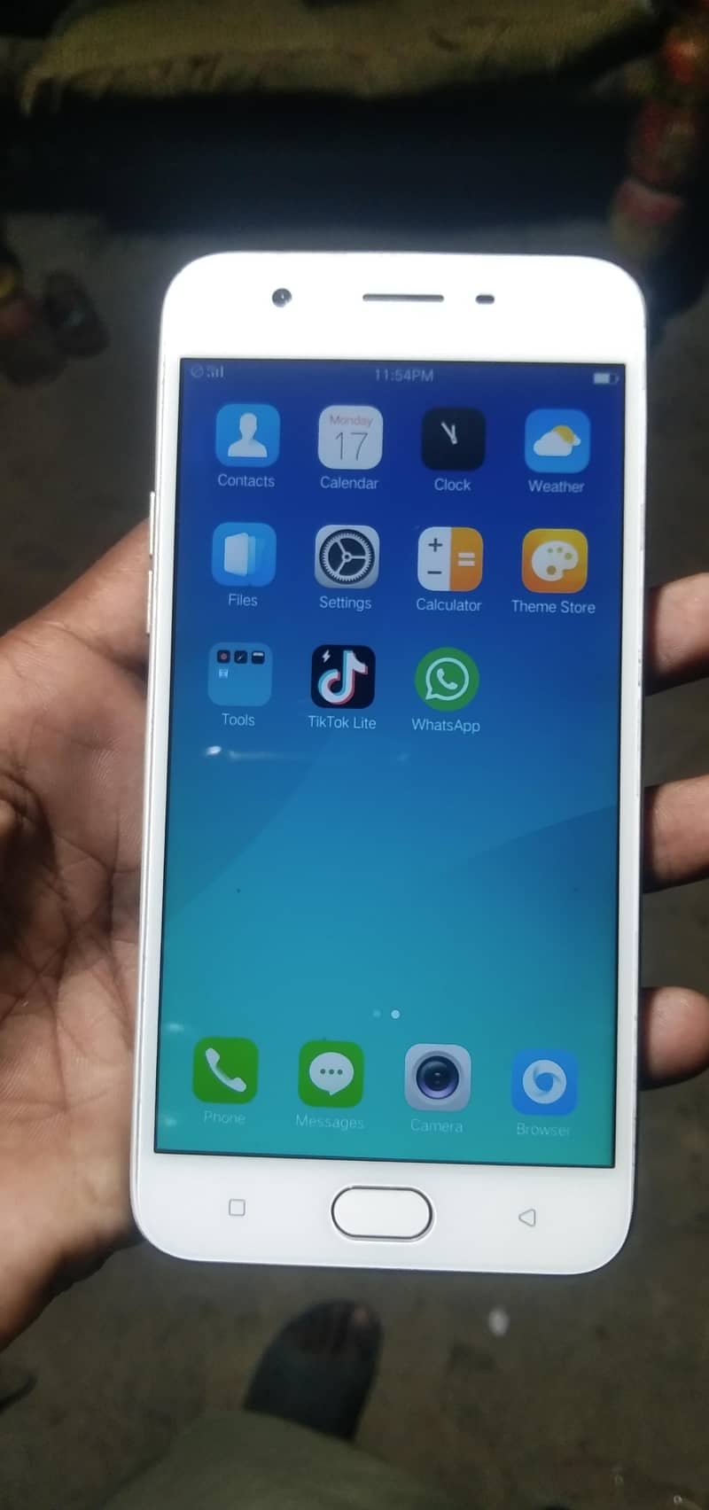 OPPO A57 1