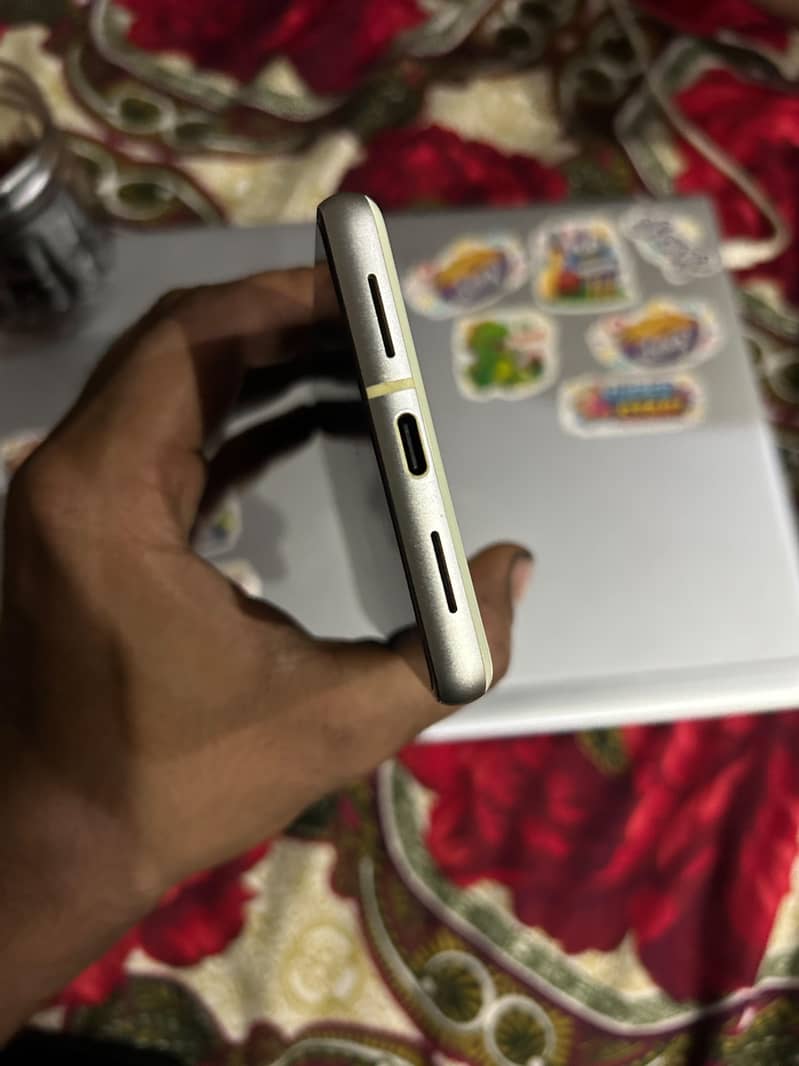 Google Pixel 7 2