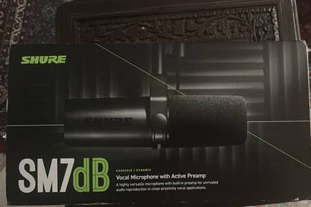 SHURE SM7db