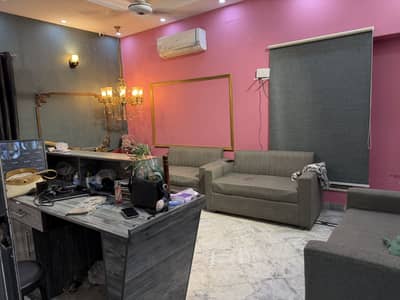 Running salon setup for sale | complete salon setup for sale