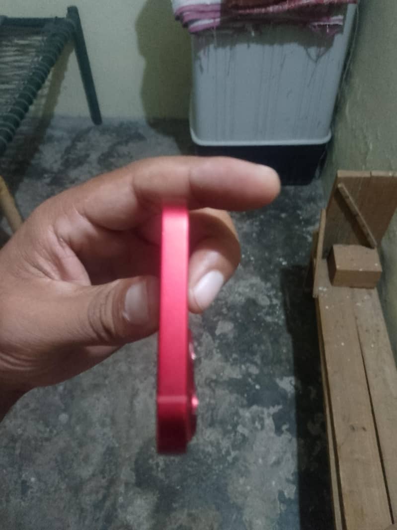Apple iPhone 13 3