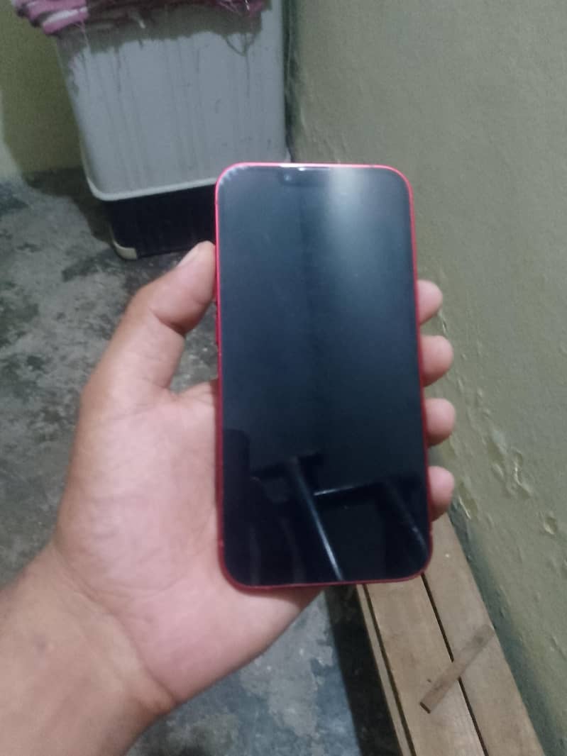 Apple iPhone 13 6