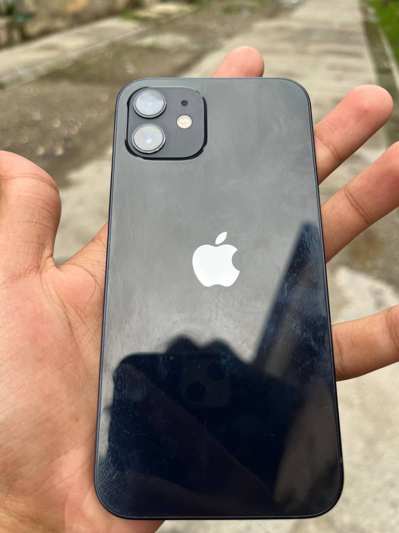 Apple iPhone 12 2