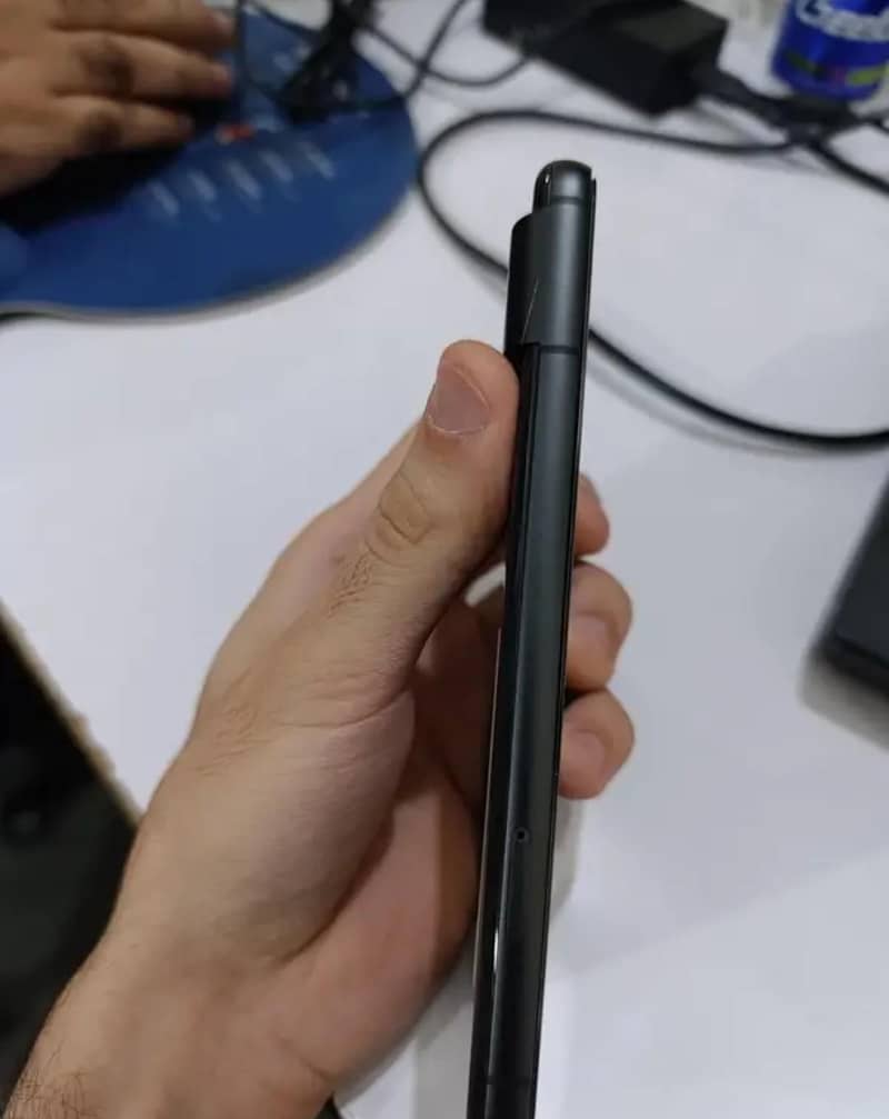 Google Pixel 8 1