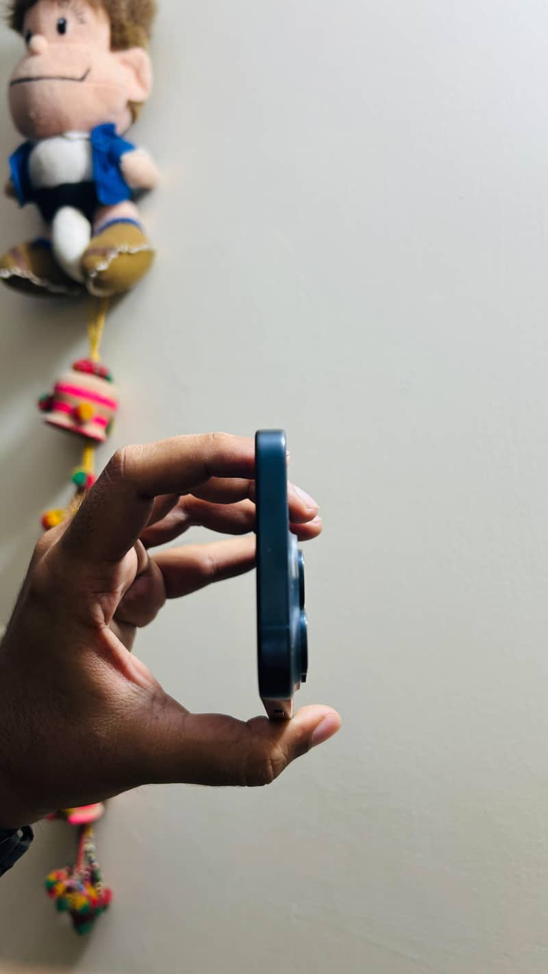 Apple iPhone 15 Pro 8