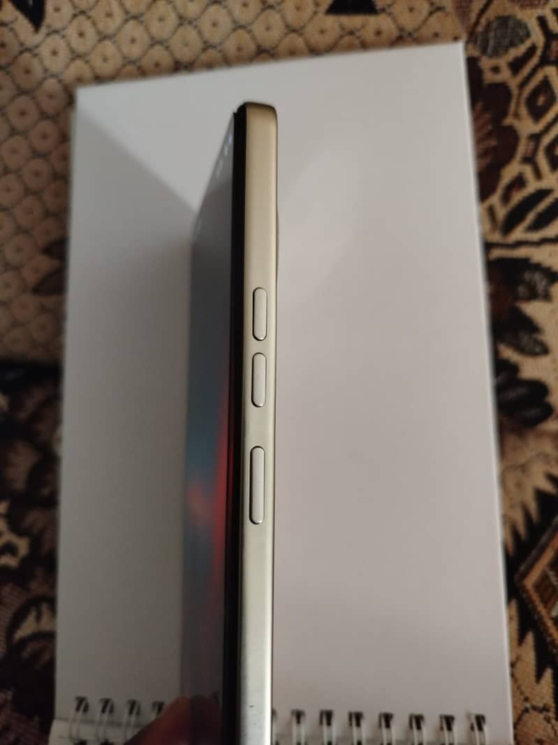 Tecno Camon 30 3