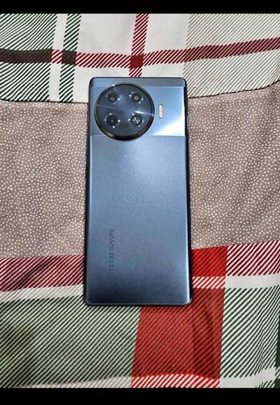 Tecno Spark 20 Pro Plus with box