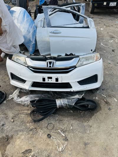 Honda city grace 2020 model complete body available in good condition