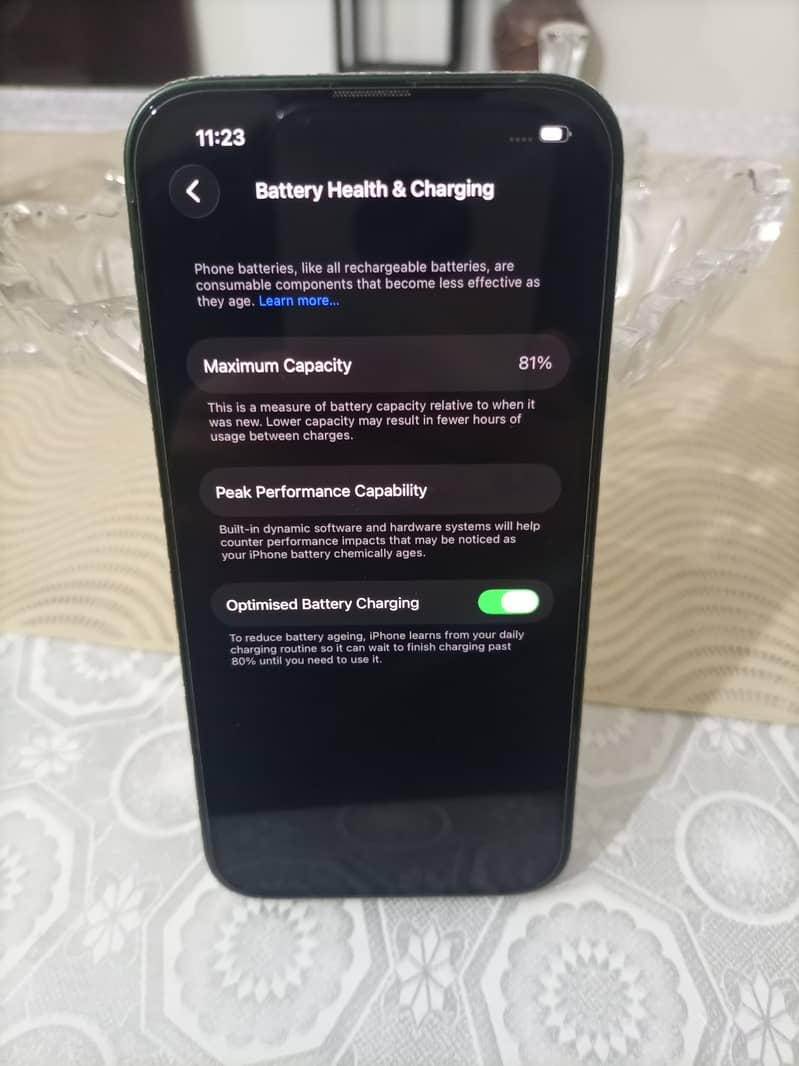 Apple iPhone 13 4
