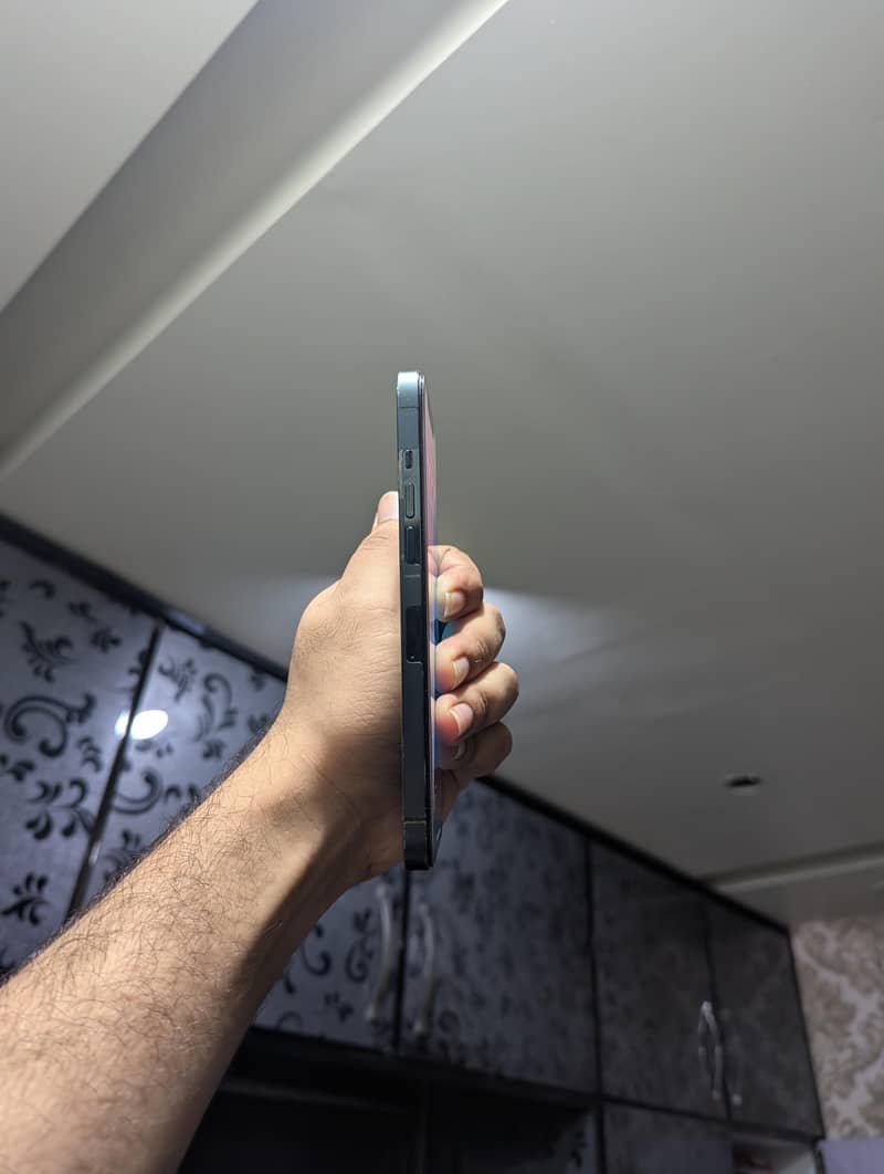 Apple iPhone XS Max 2