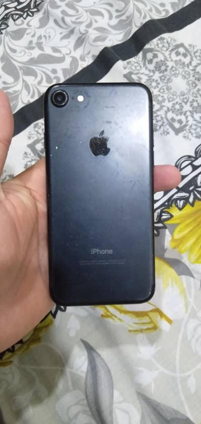 Apple iPhone 7