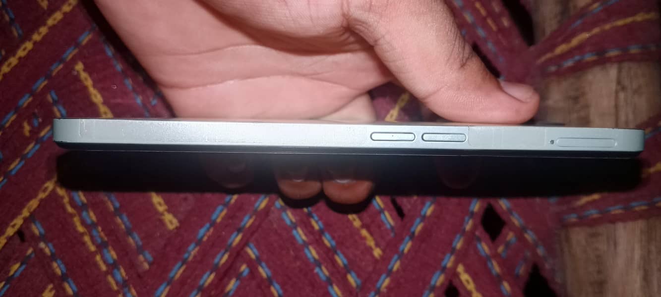 Realme C35 5