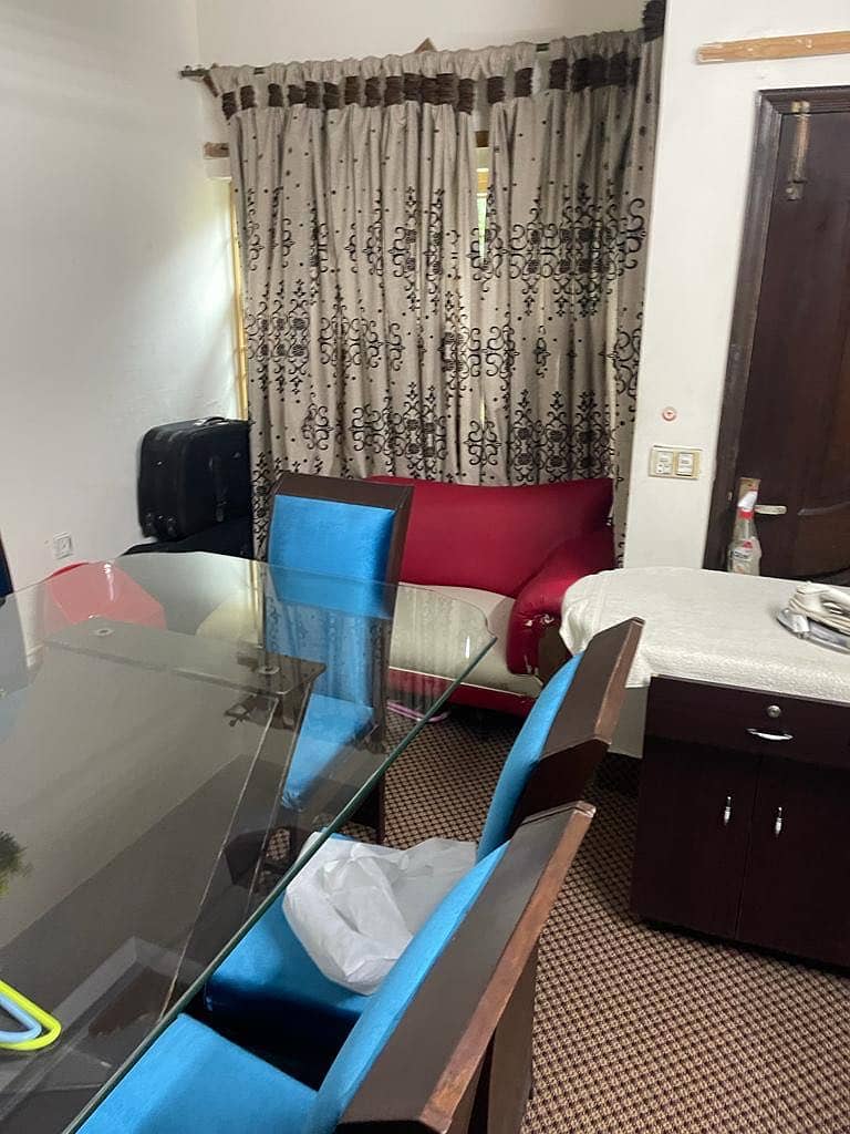 Dining table with chairs 1