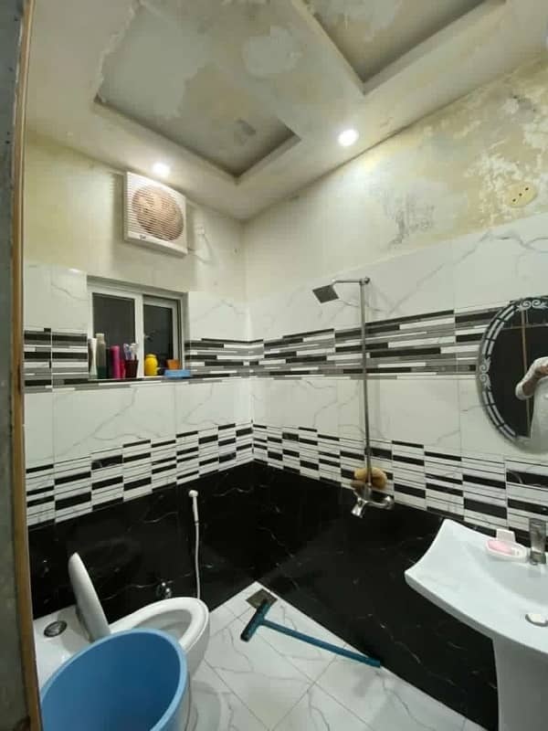 Upper Portion Available For Rent 8