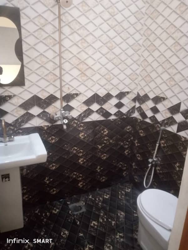 Upper Portion For Rent 4