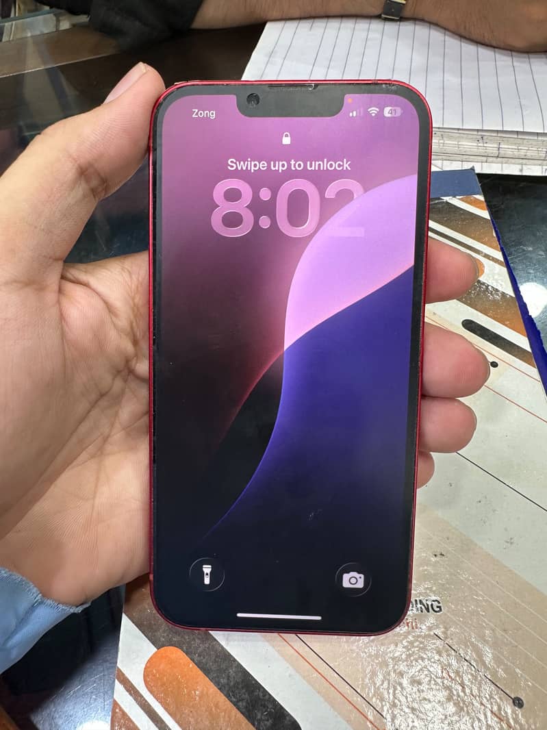 Apple iPhone 13 5