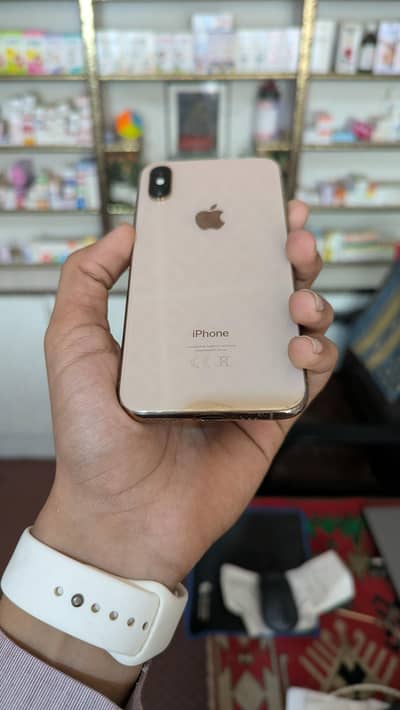 Apple iPhone XS for sale urgent 35k