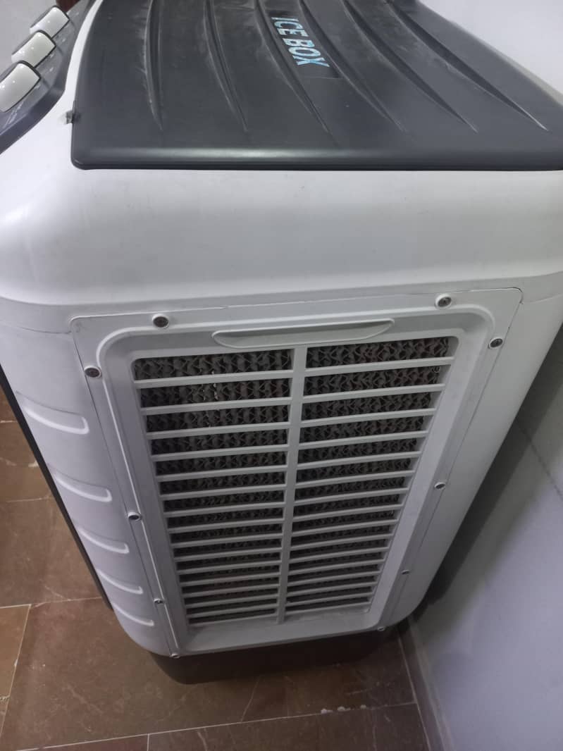 olx. . 3