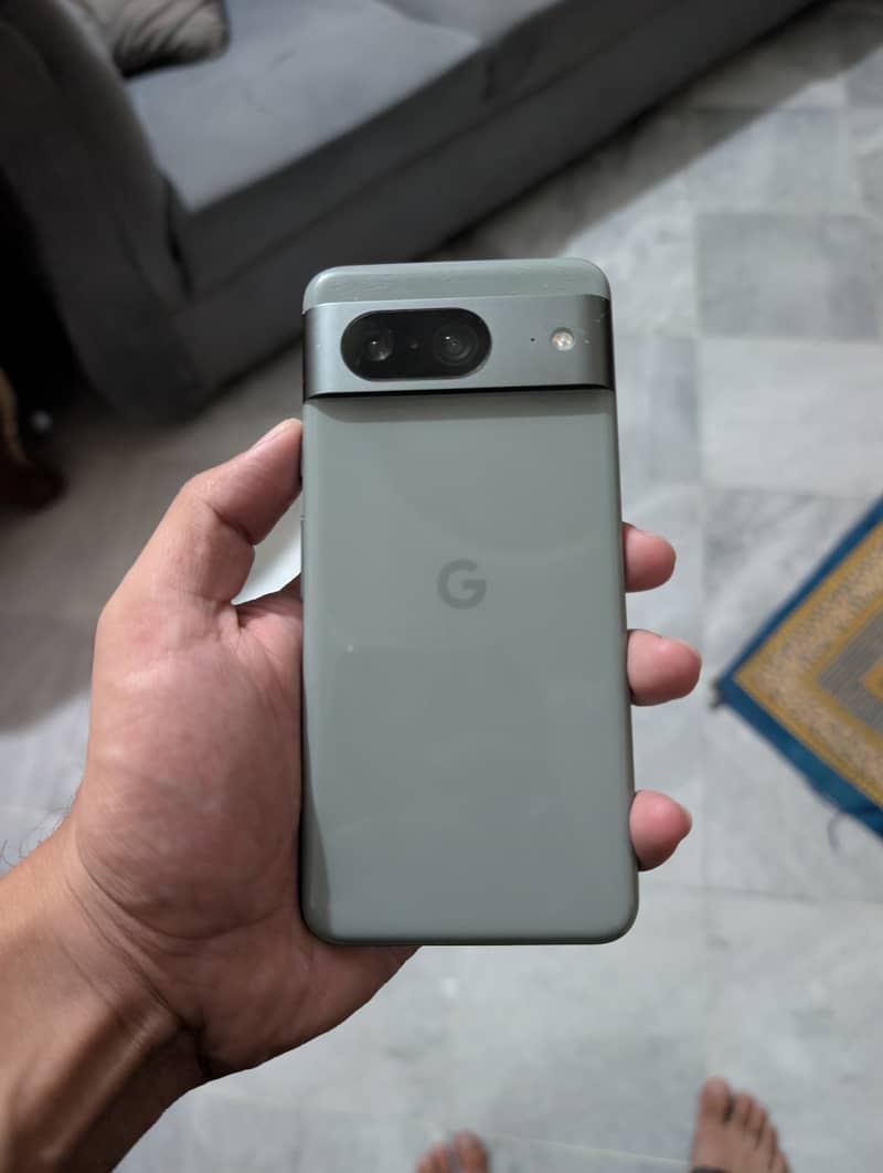 Pixel 8 5